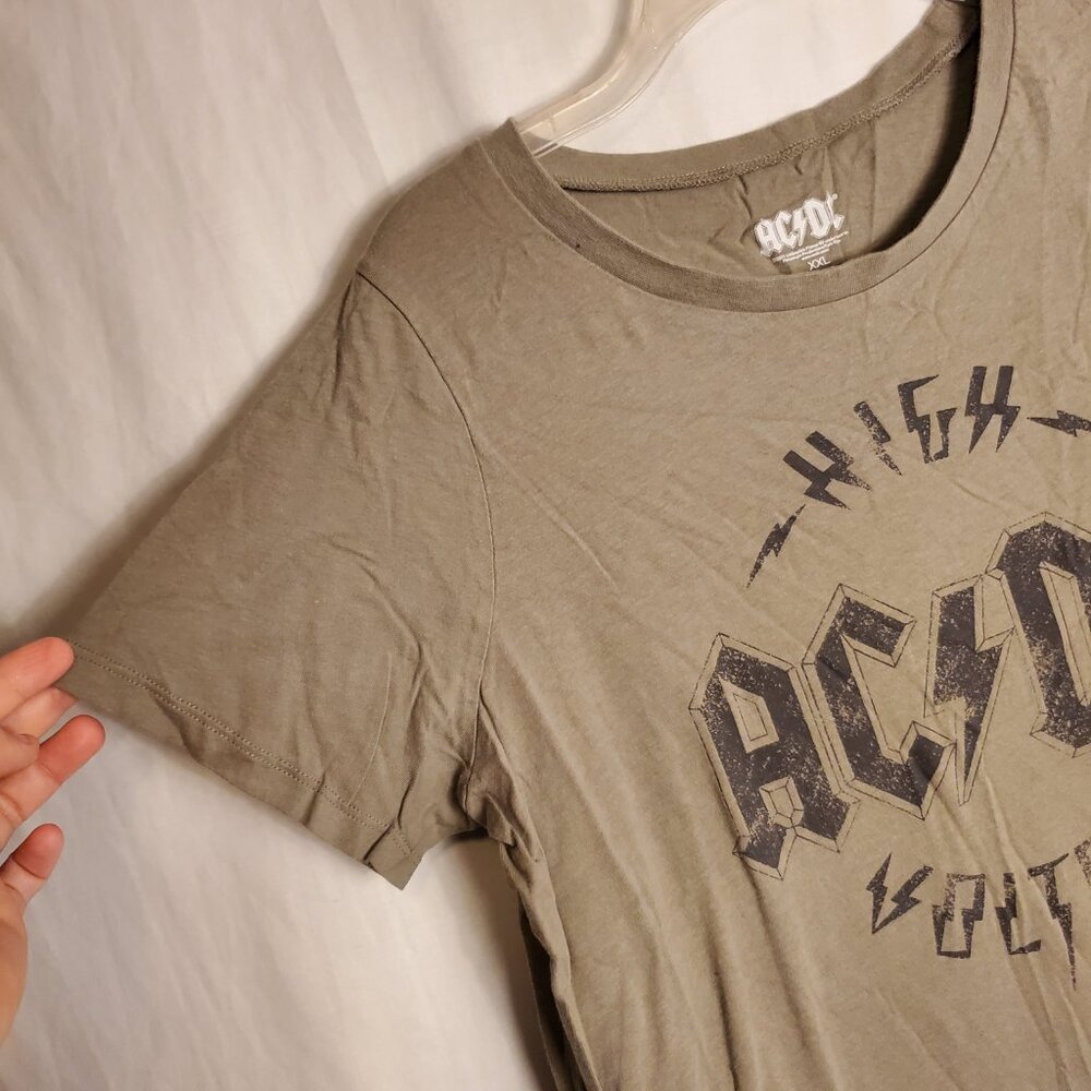 ACDC "High Voltage" Short Sleeve Green/Olive T-shirt Womens Sz XXL - Picture 3 of 7